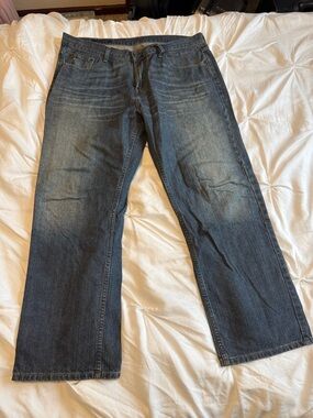 Tommy Hilfiger Relaxed Fit Faded Blue Jeans 38/30